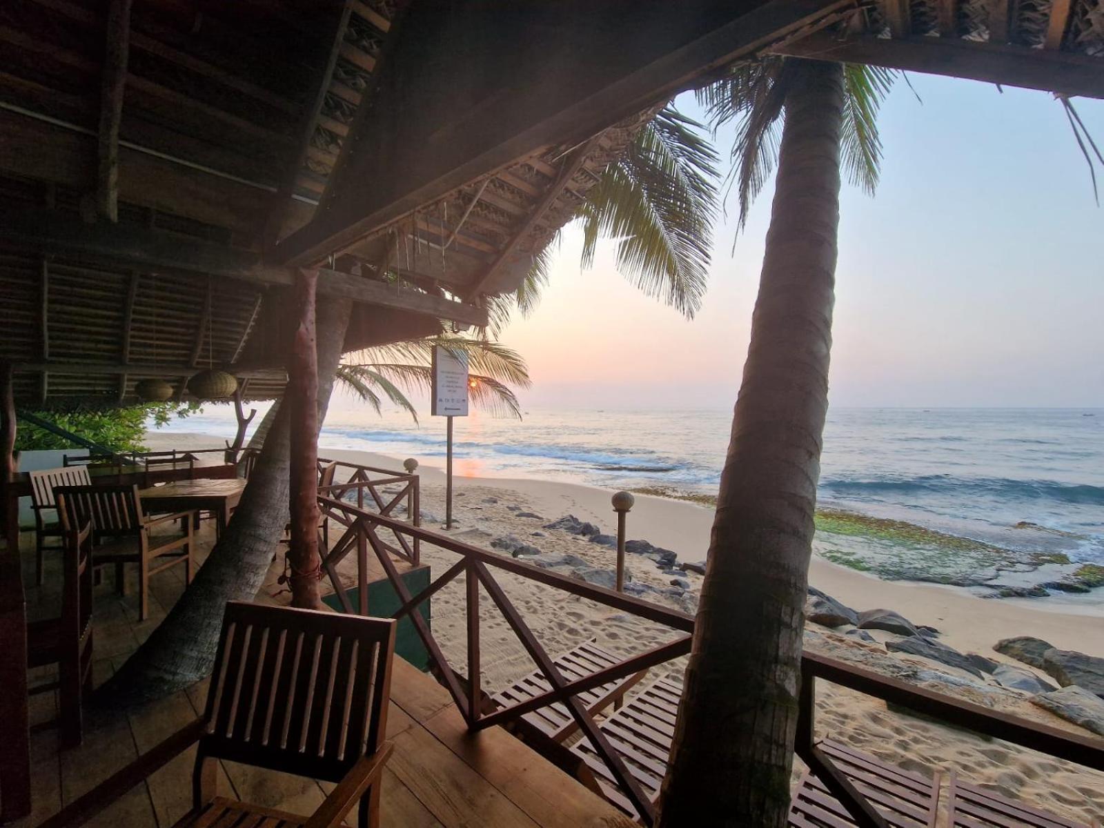 Panorama Beach Hotel タンガラ エクステリア 写真