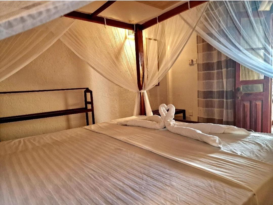 Panorama Beach Hotel タンガラ エクステリア 写真