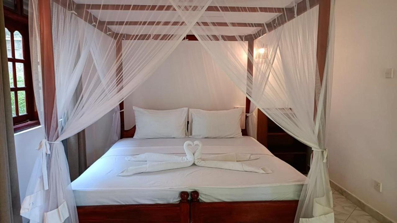 Panorama Beach Hotel タンガラ エクステリア 写真
