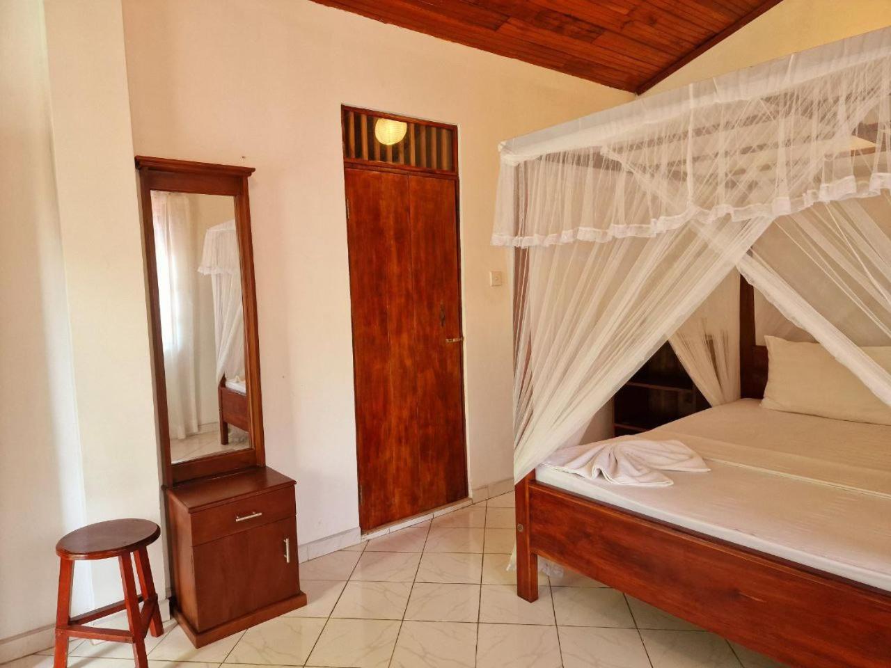 Panorama Beach Hotel タンガラ エクステリア 写真